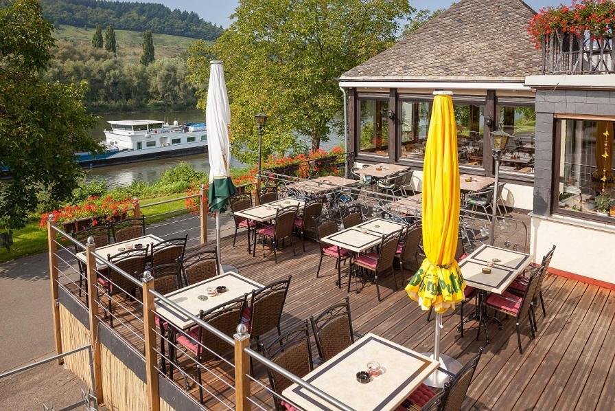 Hotel Zum Anker Detzem Екстериор снимка